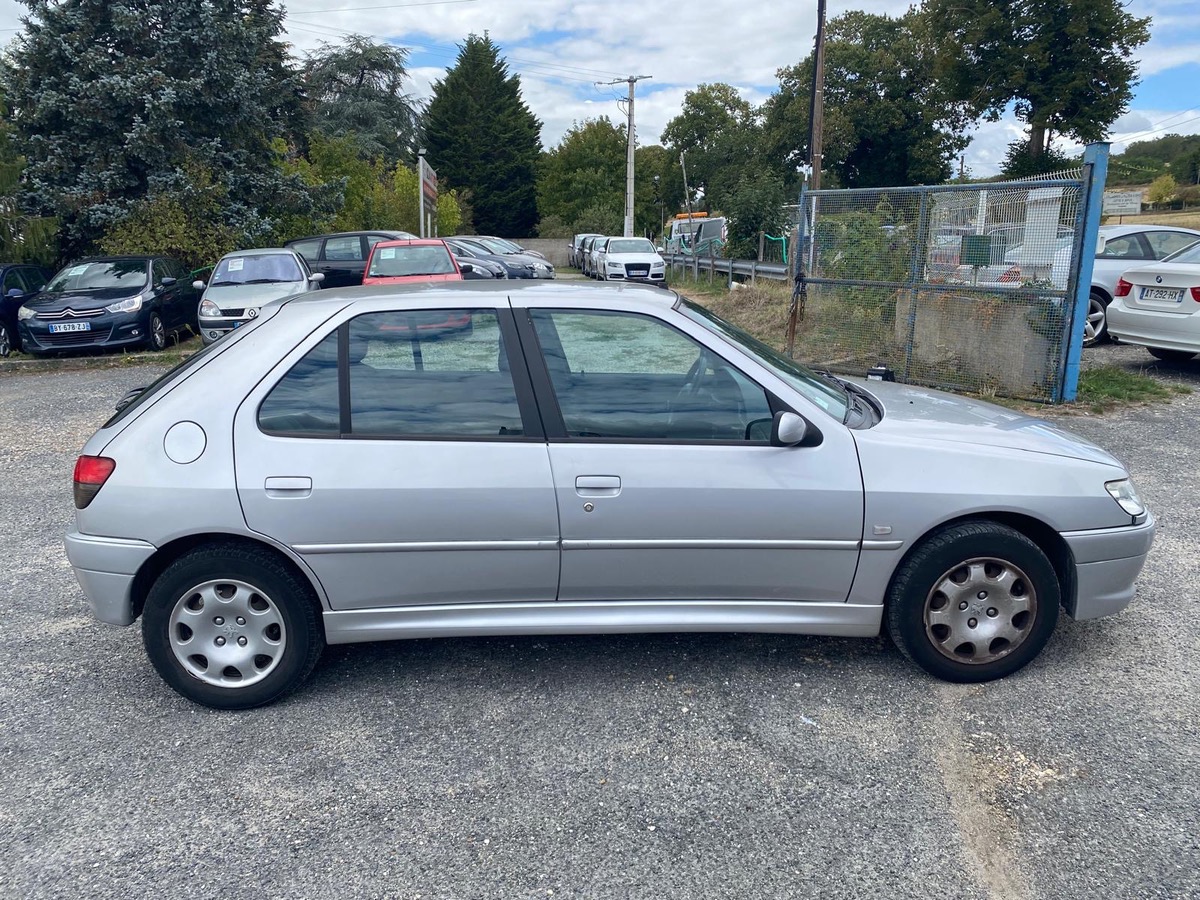 Peugeot 306 1.9d phase 2 petit prix