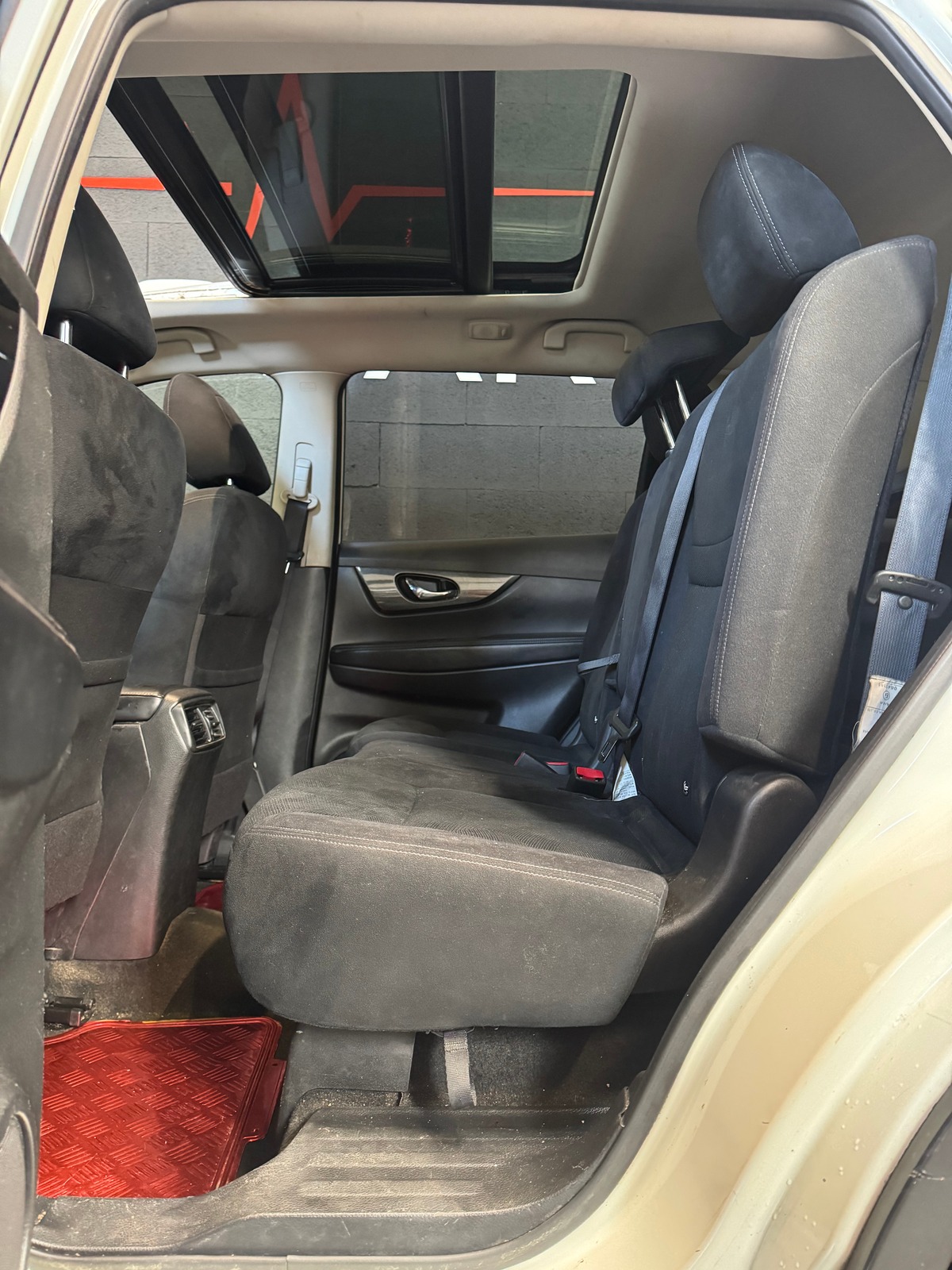 Nissan X-trail 1.6 DCI 131 TEKNA 4 ROUES MOTRICES