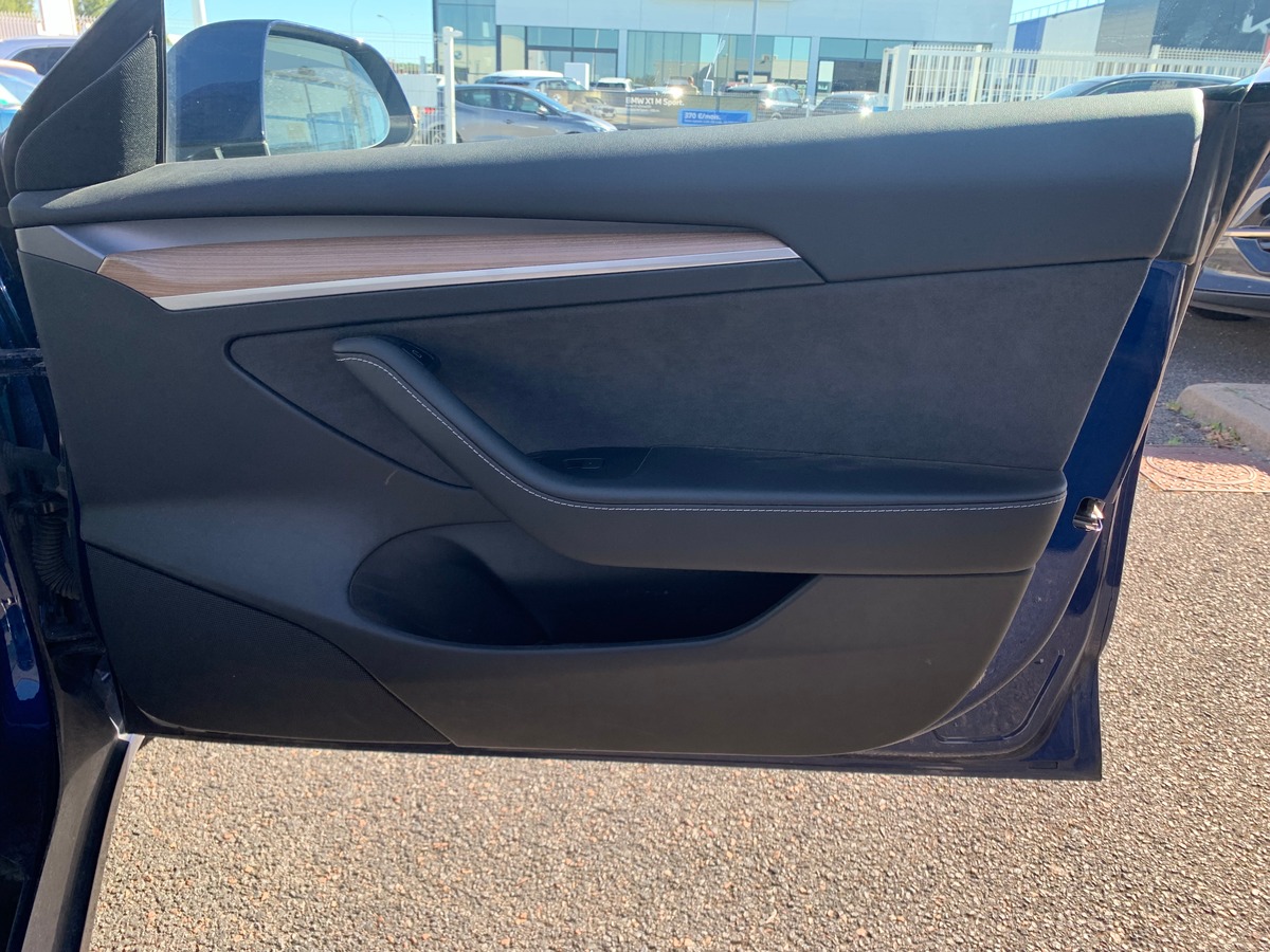 Tesla Model 3 283 ch | Caméra recul | Toit panoramique | GPS | Cuir | Sièges électriques chauffants