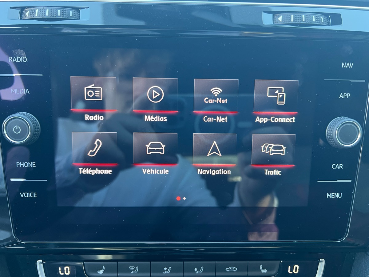 Volkswagen Golf GTI TCR | Stage 1 | Régulateur | Sièges chauffants | GPS | Ligne compléte Akrapovic