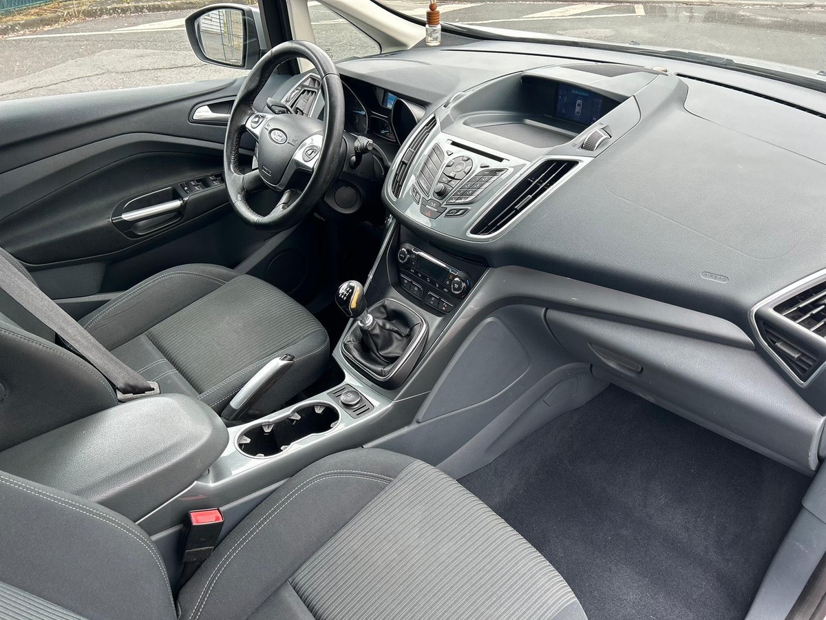 Ford C-max 1.6 TDCI 115 CV TITANUIMES en 4X crit2