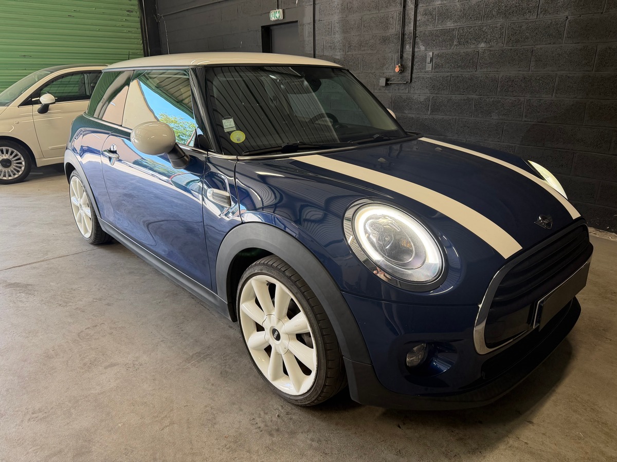 Mini Mini Cooper d 116CH Pack Chili