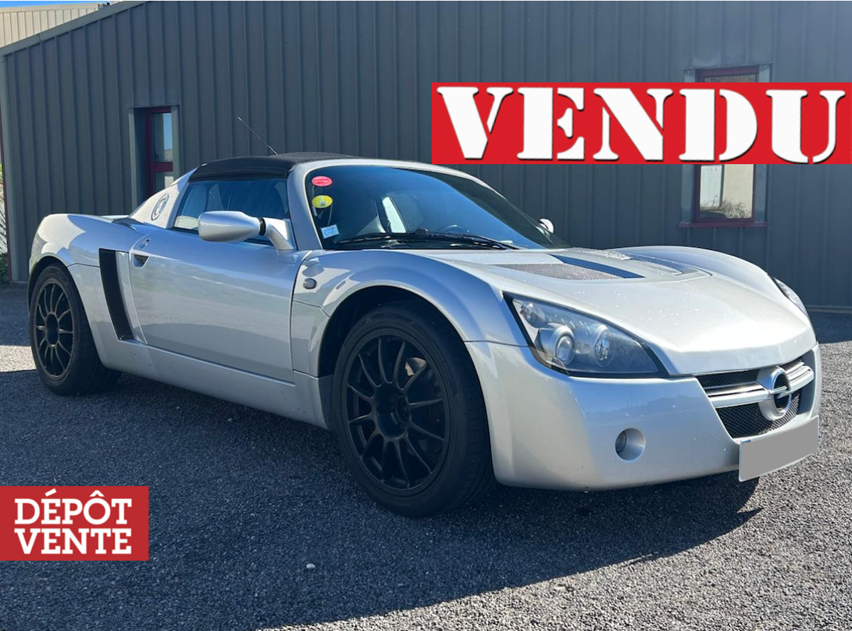 Opel Speedster 2.2 (147 ch)