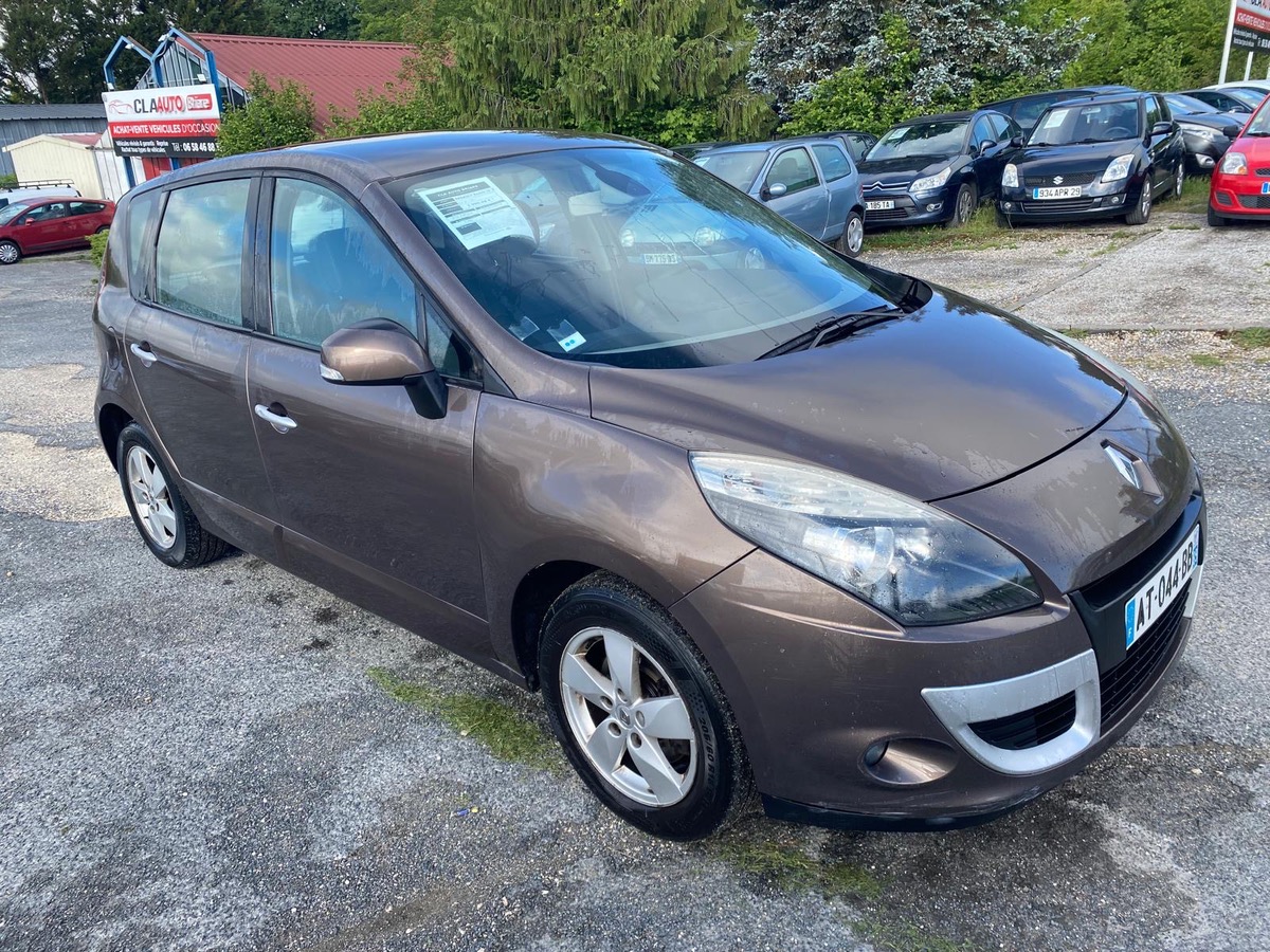 RENAULT Scenic III 1.9 dci 130cv petit prix bon état 