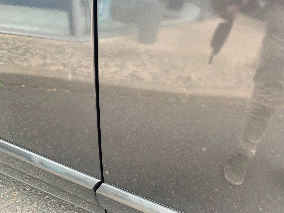Ford TRANSIT CUSTOM 130 ch | L1H1 Trend Business | 3 Places | Caméra recul | Attelage | Roue secours