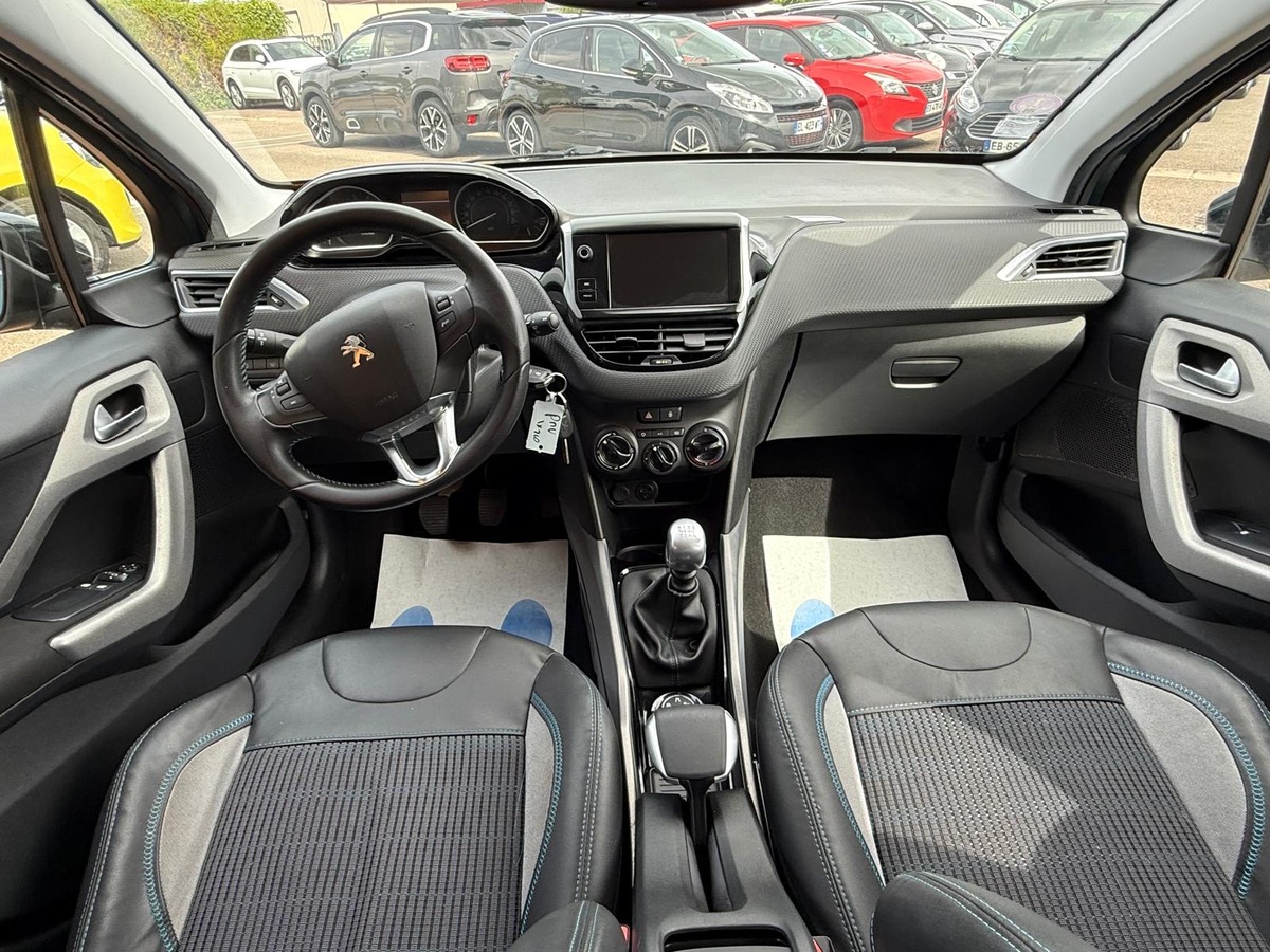 Peugeot 2008 1.2 130 ch URBAN