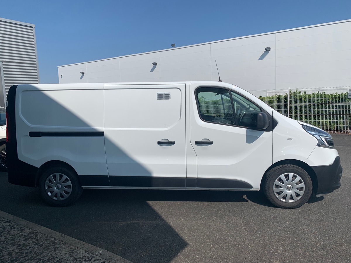 RENAULT Trafic 145 ch | L2 H1 | 3 Places | Régulateur vitesse | GPS | Radar stationnement arrière