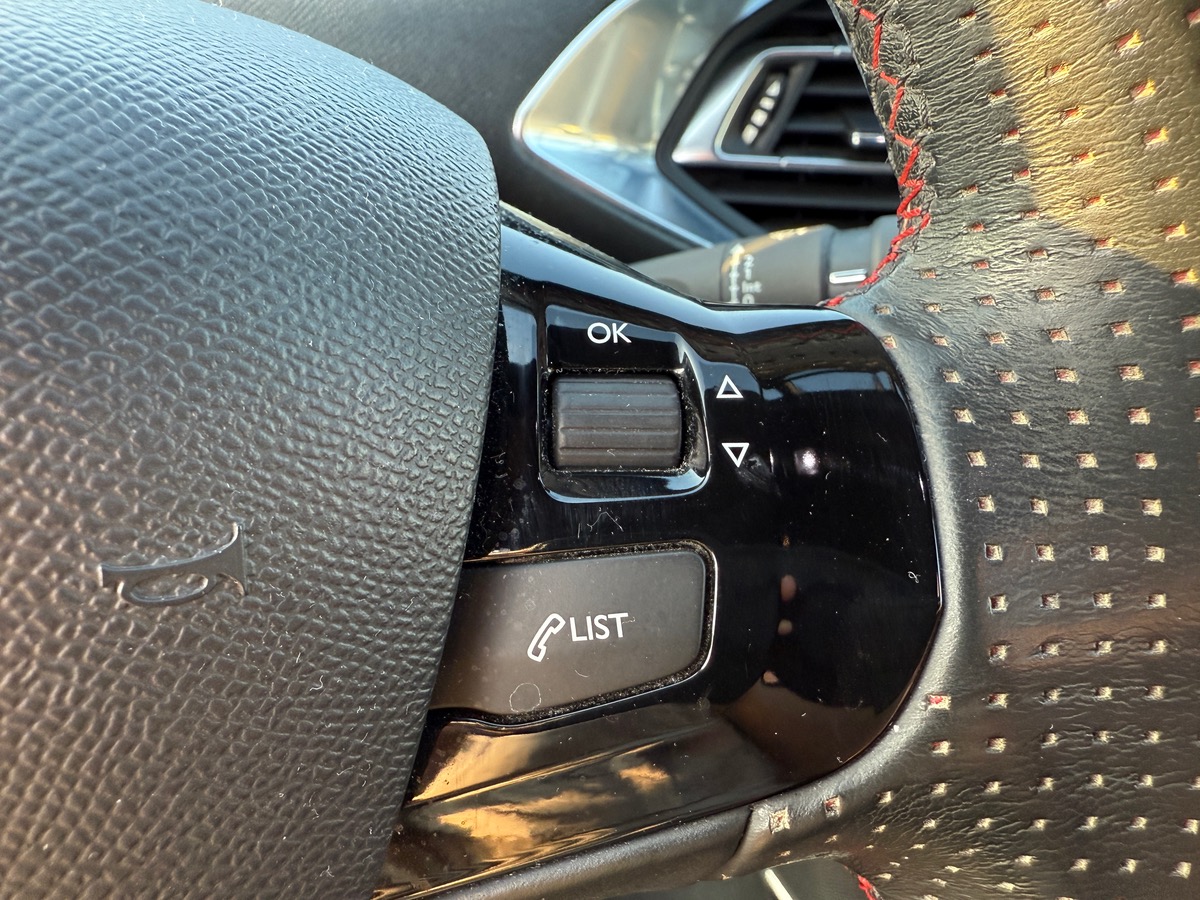 Peugeot 308 1.2L PureTech 130ch Gt line S&S, courroie remplacée