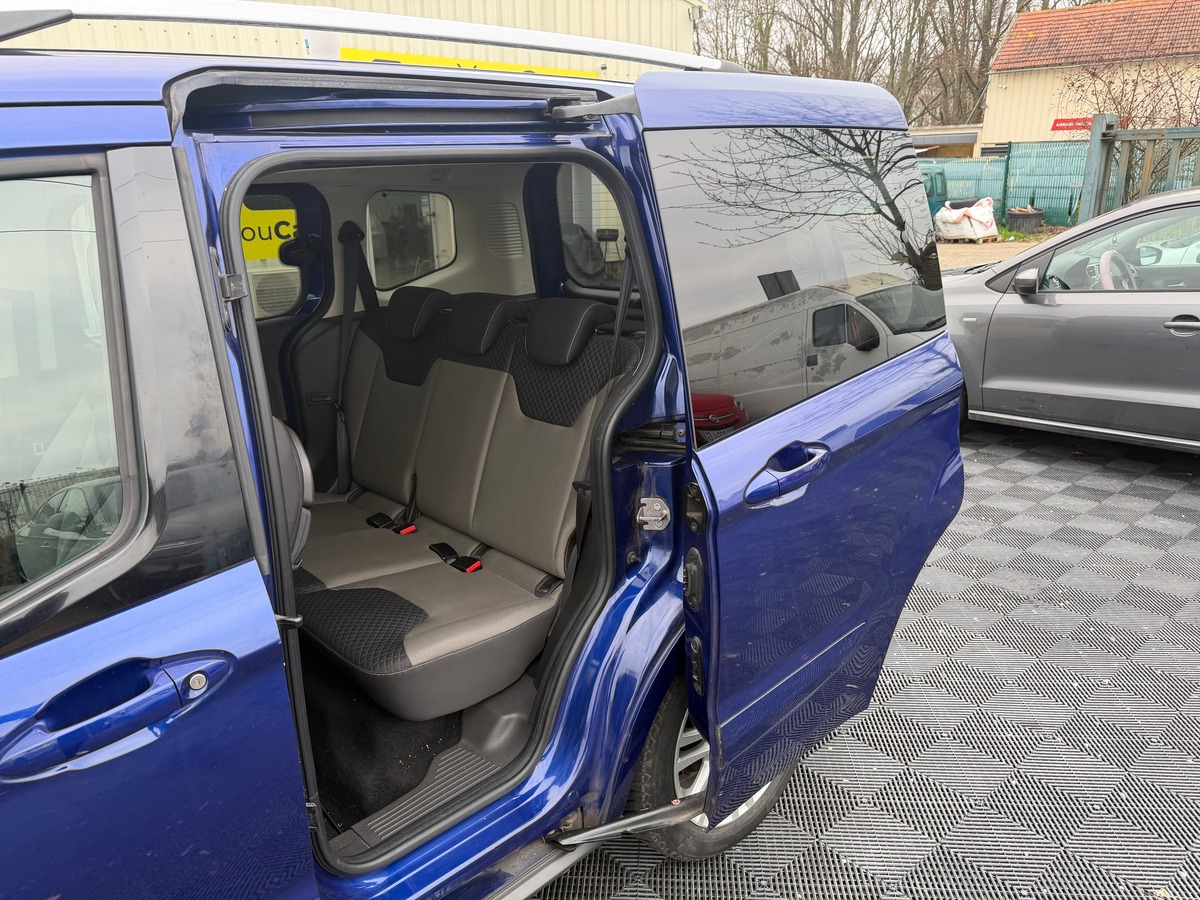 Ford Tourneo Courier 1.0 STCi EcoBoost Combi court S&S 100 cv