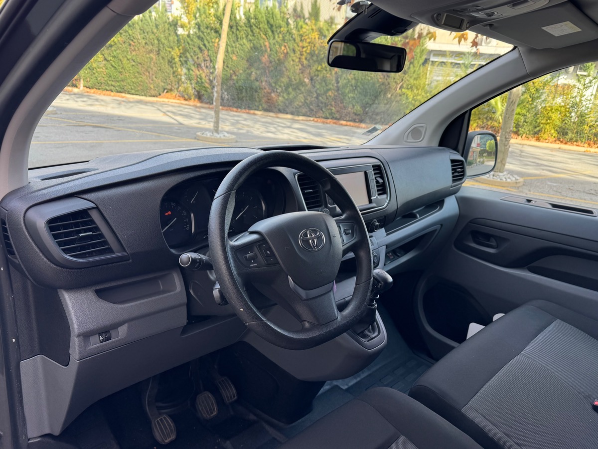 Toyota ProAce 1.5 D-4D 16 V 120 DYNAMIC COMBI LONG 9 PLACES