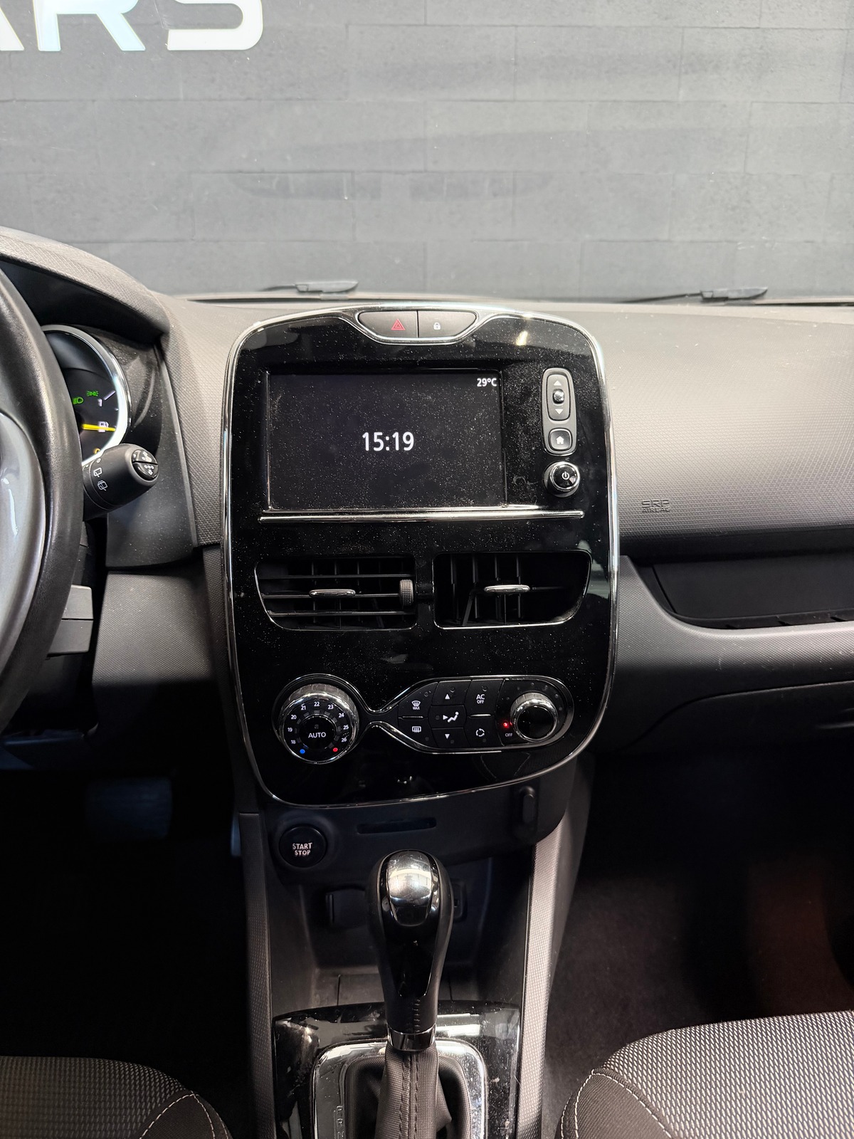 RENAULT Clio 4 1.2 TCE 120 CV BVA INTENS