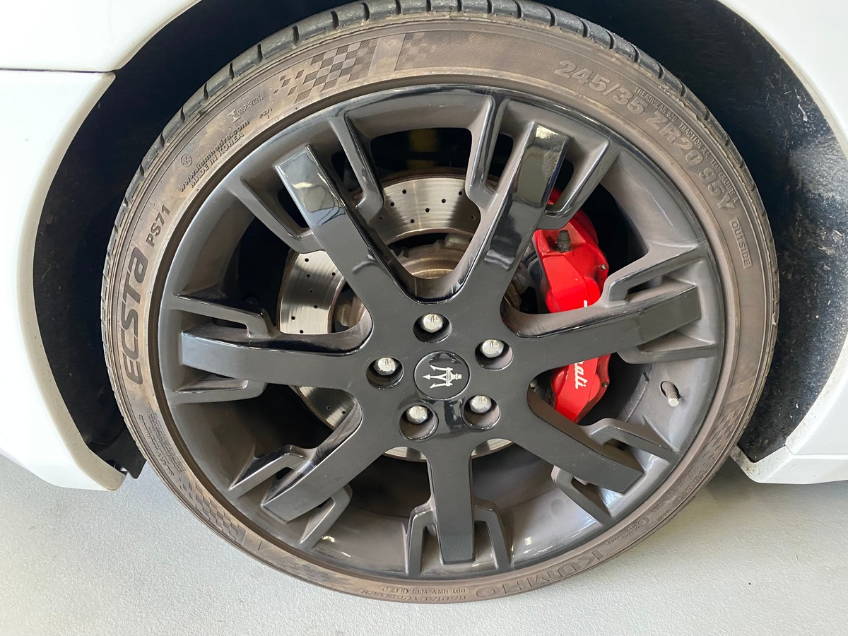 Maserati Granturismo S V8 4.7 440 CV F1 Embrayage Neuf