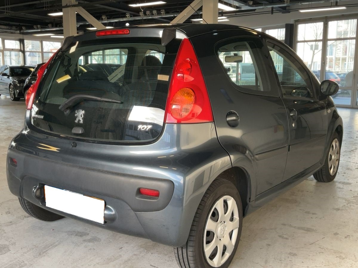 Peugeot 107 1.0i 68 2-Tronic Boite Automatique