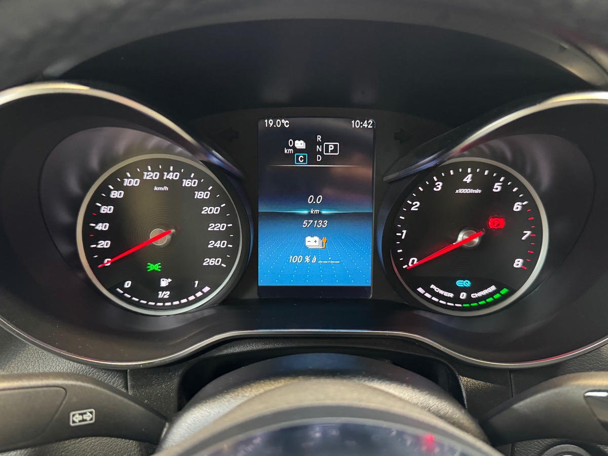 Mercedes Benz GLC COUPE 300E 9G-TRONIC AMG LINE 320CV 1°MAIN TO/BURMESTER/CARPLAY