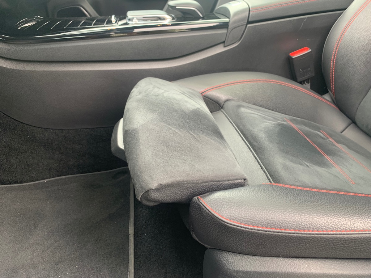 Mercedes-Benz Classe A 225 ch | AMG LINE | Toit ouvrant panoramique | Eclairage d'Ambiance | 4 MATIC