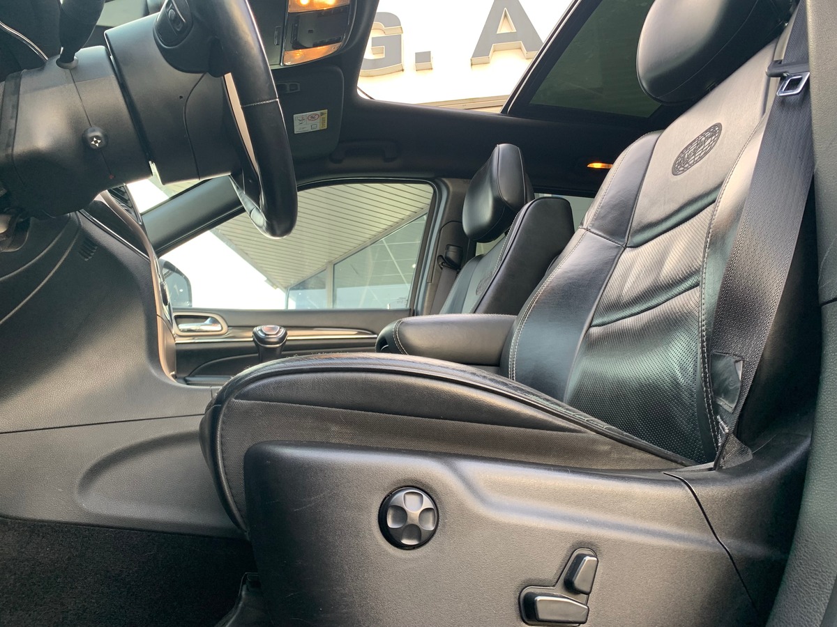 Jeep Grand Cherokee 250 ch | Overland | Toit ouvrant panoramique | Caméra de recul | Attelage