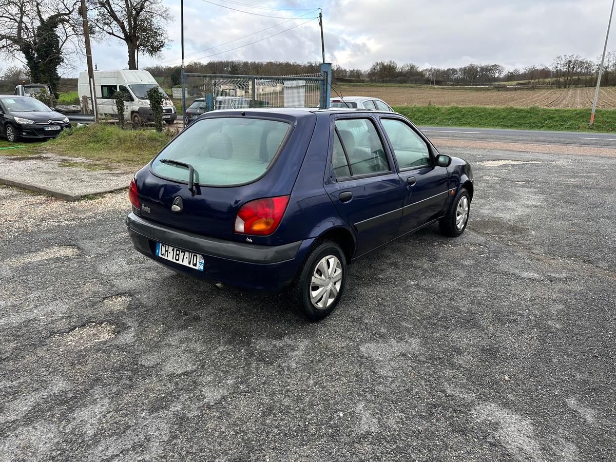 Ford Fiesta 1.25i  75cv petit prix 