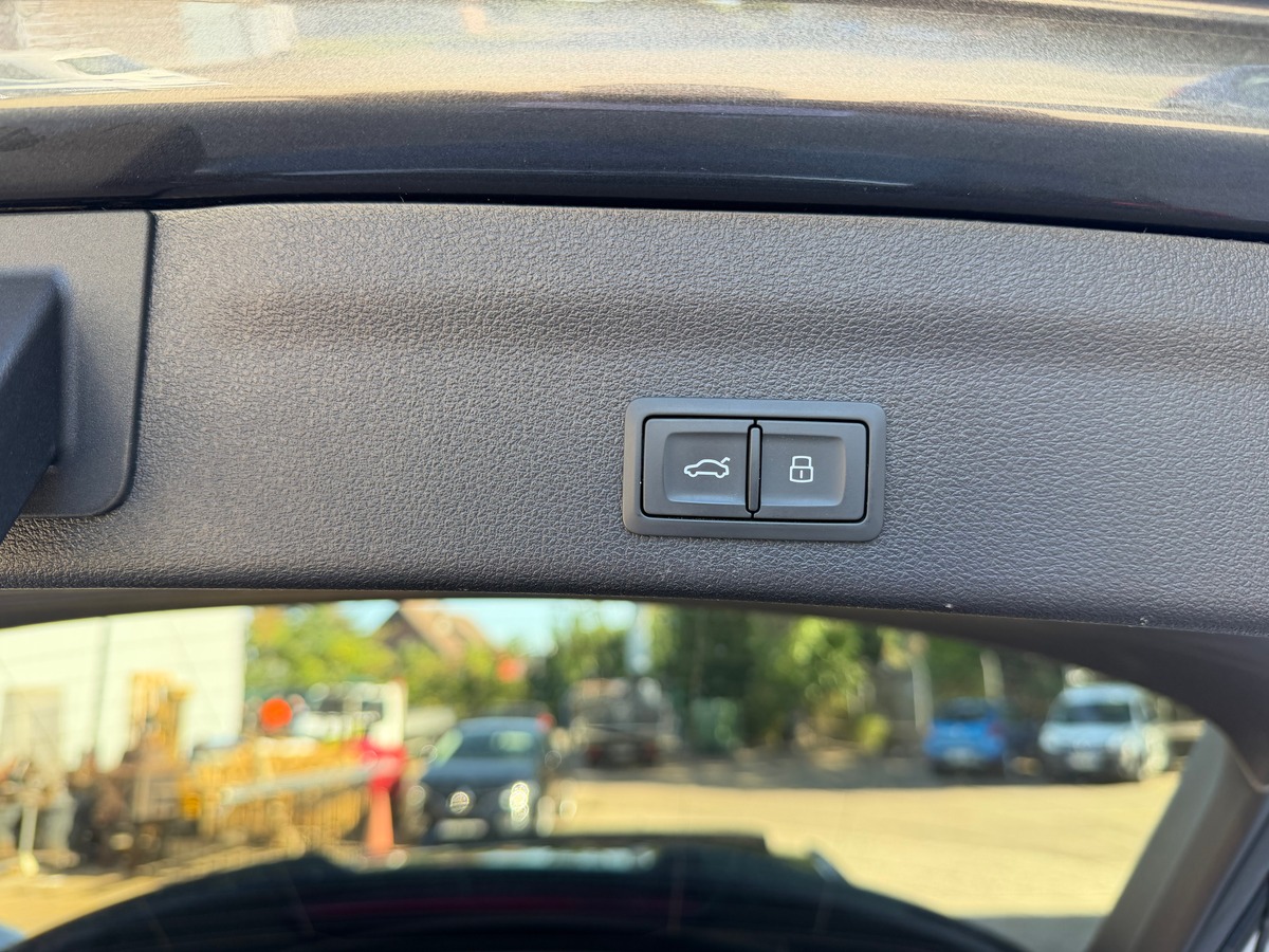 Audi RS6 Avant C8 4.0 V8 600ch FREIN CERAMIQUE / TOIT PANORAMIQUE / SIEGE AV CHAUFFANT VENTILE