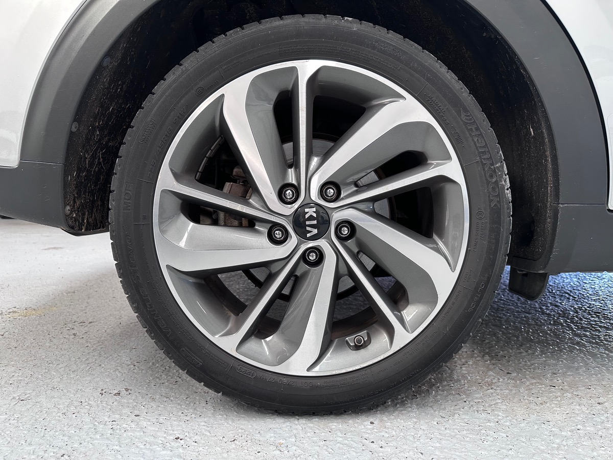 Kia Niro 1.6 GDI HYBRIDE 141 PREMIUM DCT6  Entretien complet KIA / Garantie KIA jusqu'en Juin 2026