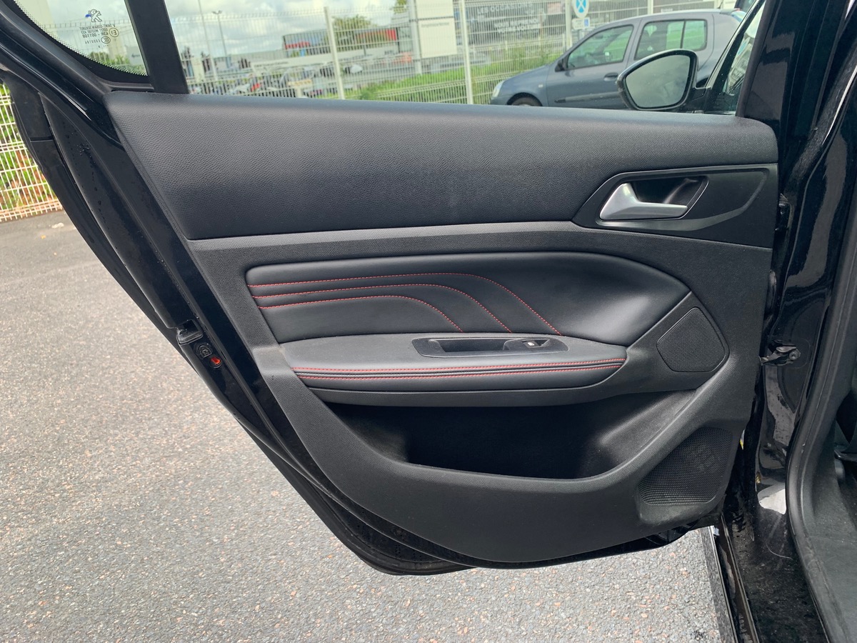 Peugeot 308 130 ch | GT LINE