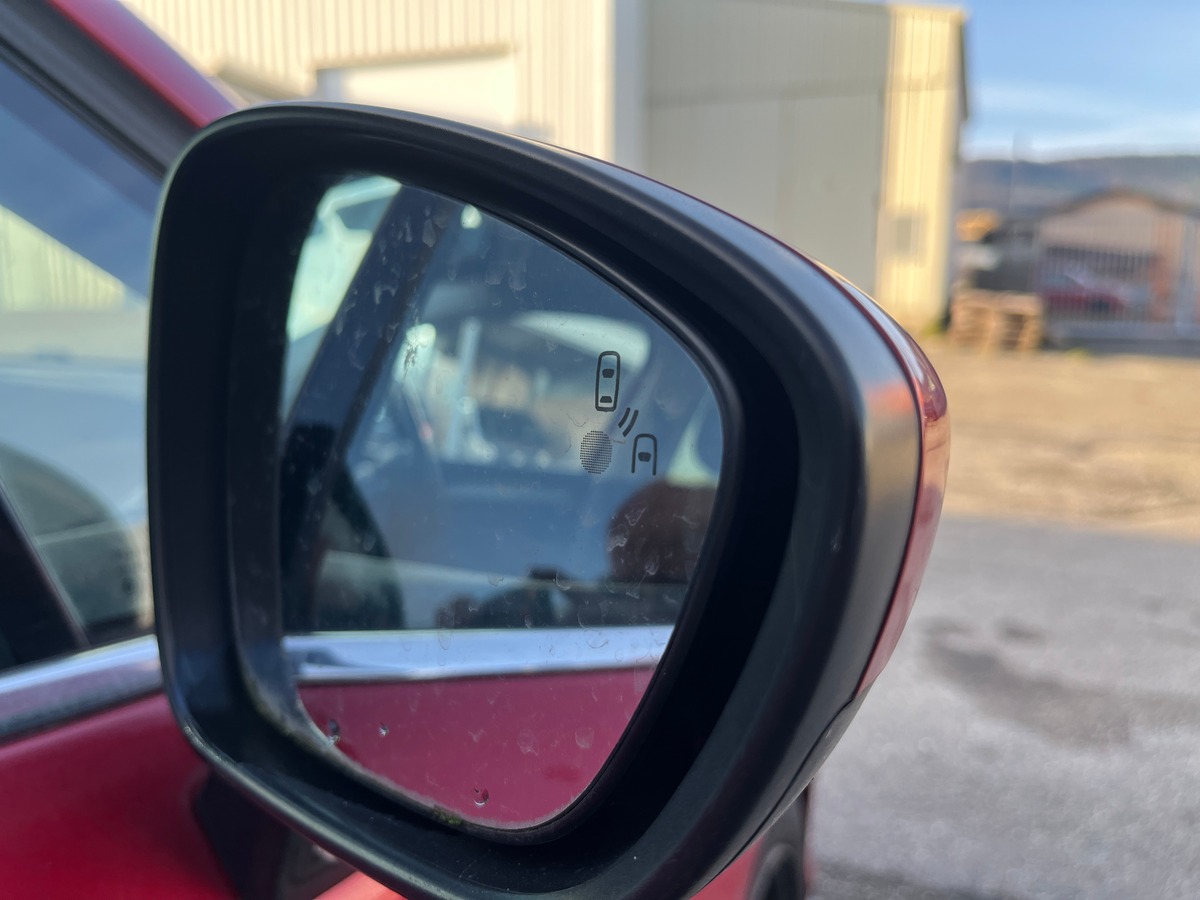 Citroën C4 1,6 120ch MILLENIUM, SUIVI COMPLET, RADAR AVANT/ARRIERE, GPS, CARPLAY, REGULATEUR