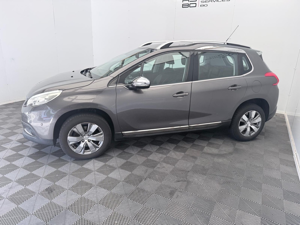 Peugeot 2008 1.6 e-hdi 115 ALLURE