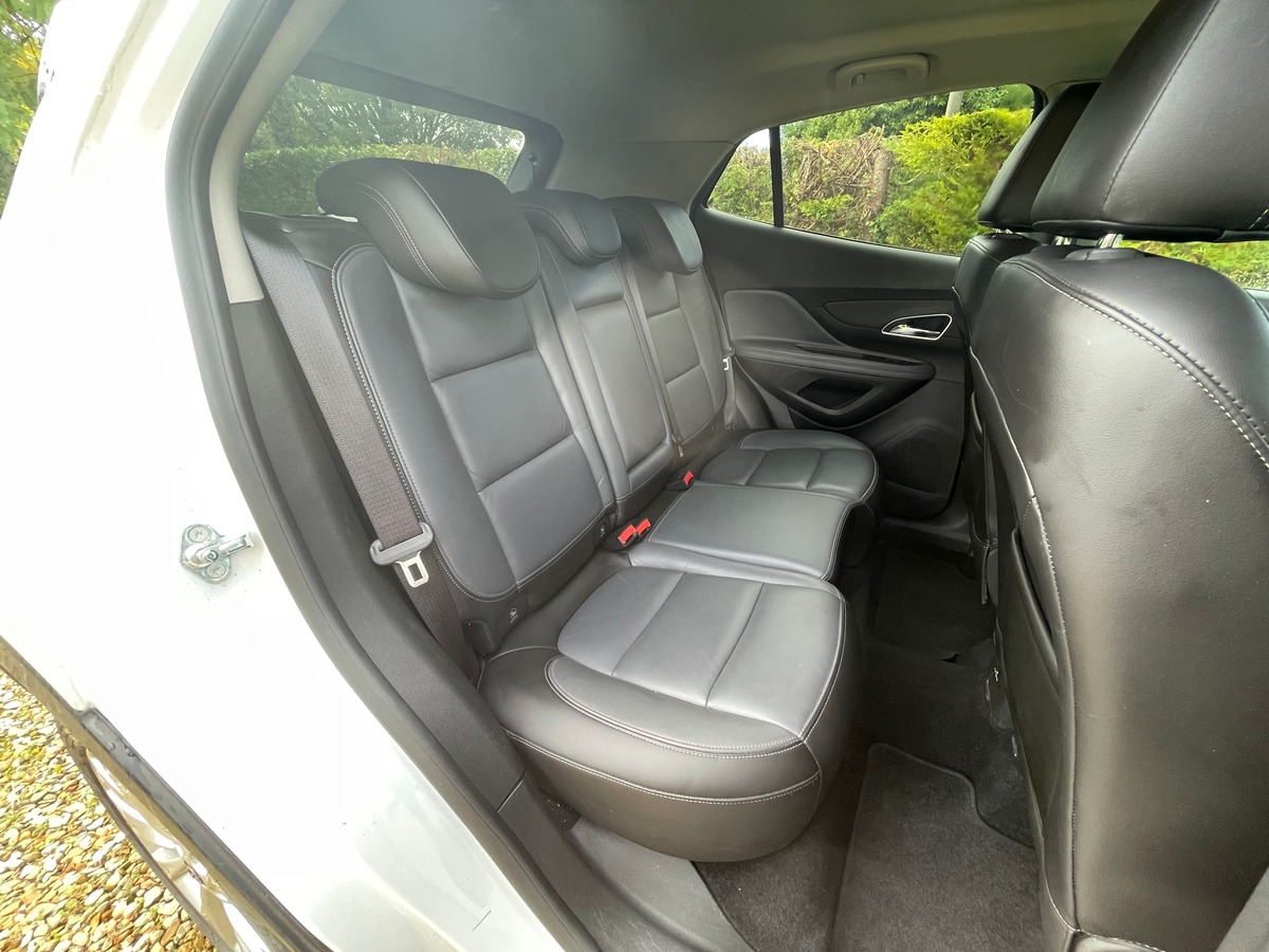 Opel Mokka 1.4 Turbo 140 ch 4*2 Version Cosmo Pack - 1er Main avec Historique Complet