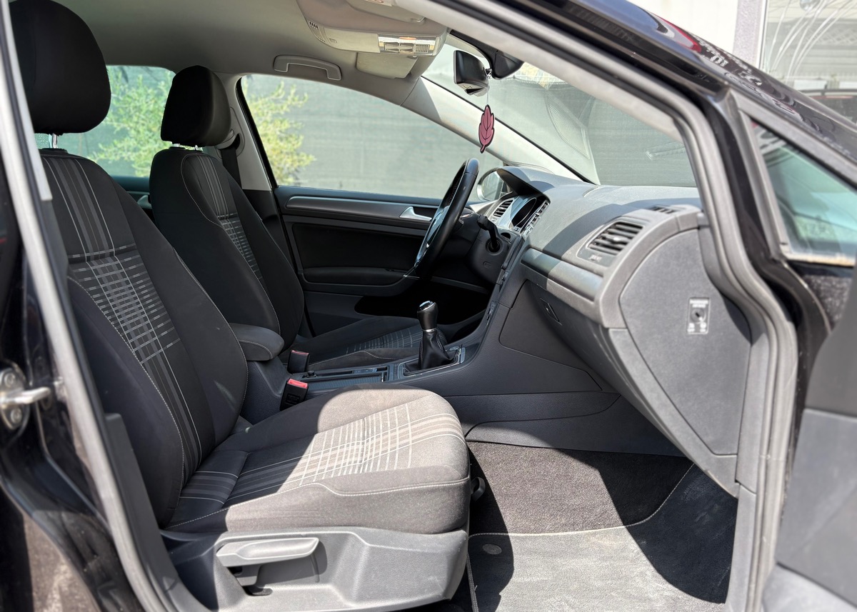 Volkswagen GOLF 7 VII 2.0 TDI 150 BLUEMOTION TECHNOLOGY LOUNGE BV6 5P