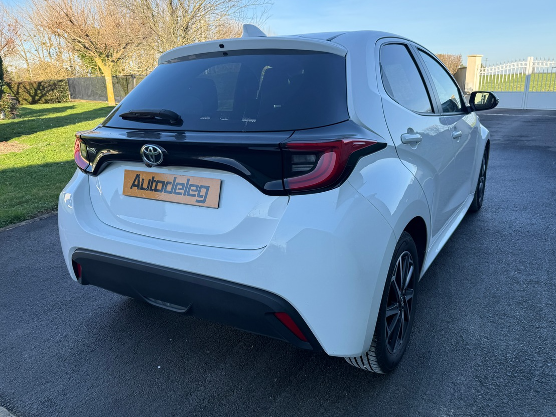 Toyota Yaris 70 VVT-I DESIGN