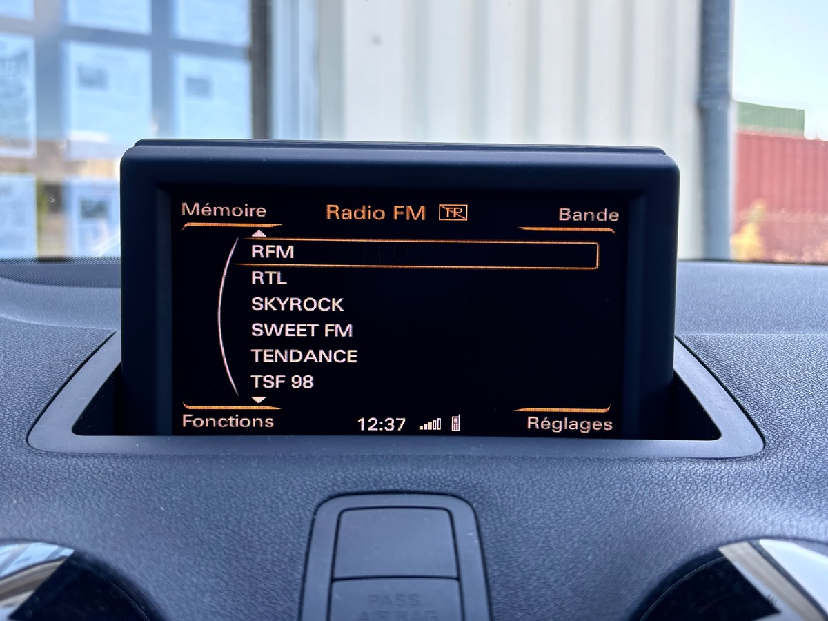 Audi A1 Ultra Ambiente 1.6 tdi 90 S Tronic 7
