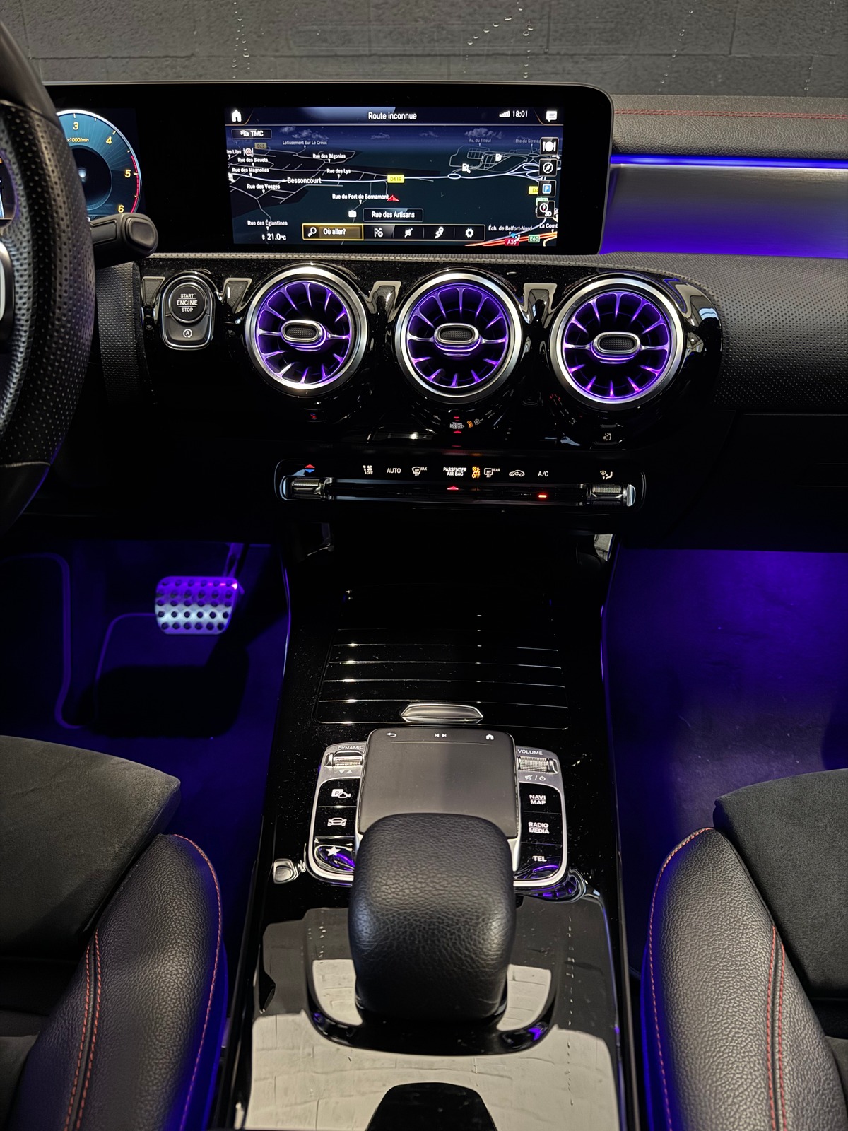 Mercedes-Benz CLA SHOOTING BRAKE 220D 2.0 190 AMG LINE