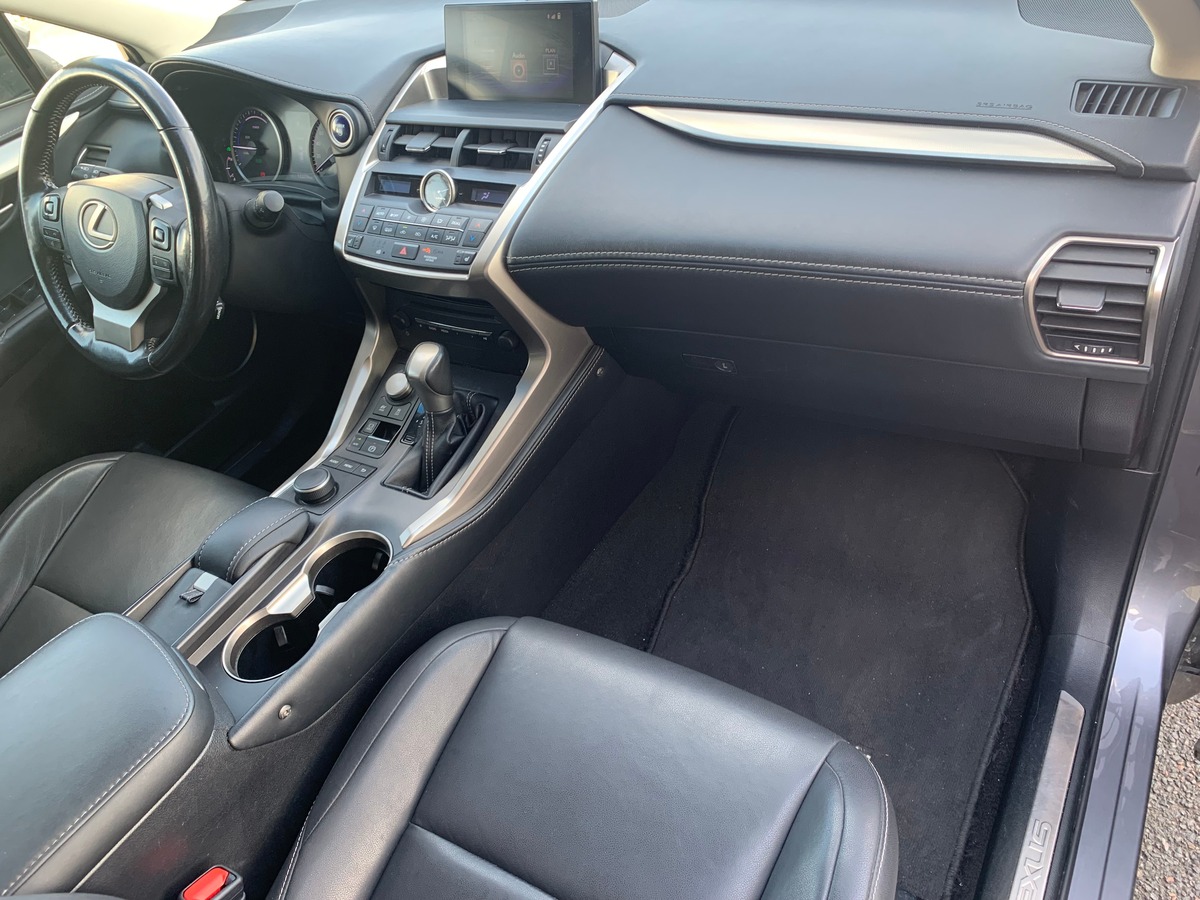 Lexus NX 300 H | AWD | Caméra de recul | Régulateur de vitesse | Cuir