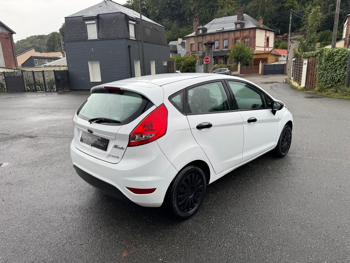 Ford Fiesta 1.25 82cv Ambiante Flexfuel (sans plomb / éthanol) - Garantie