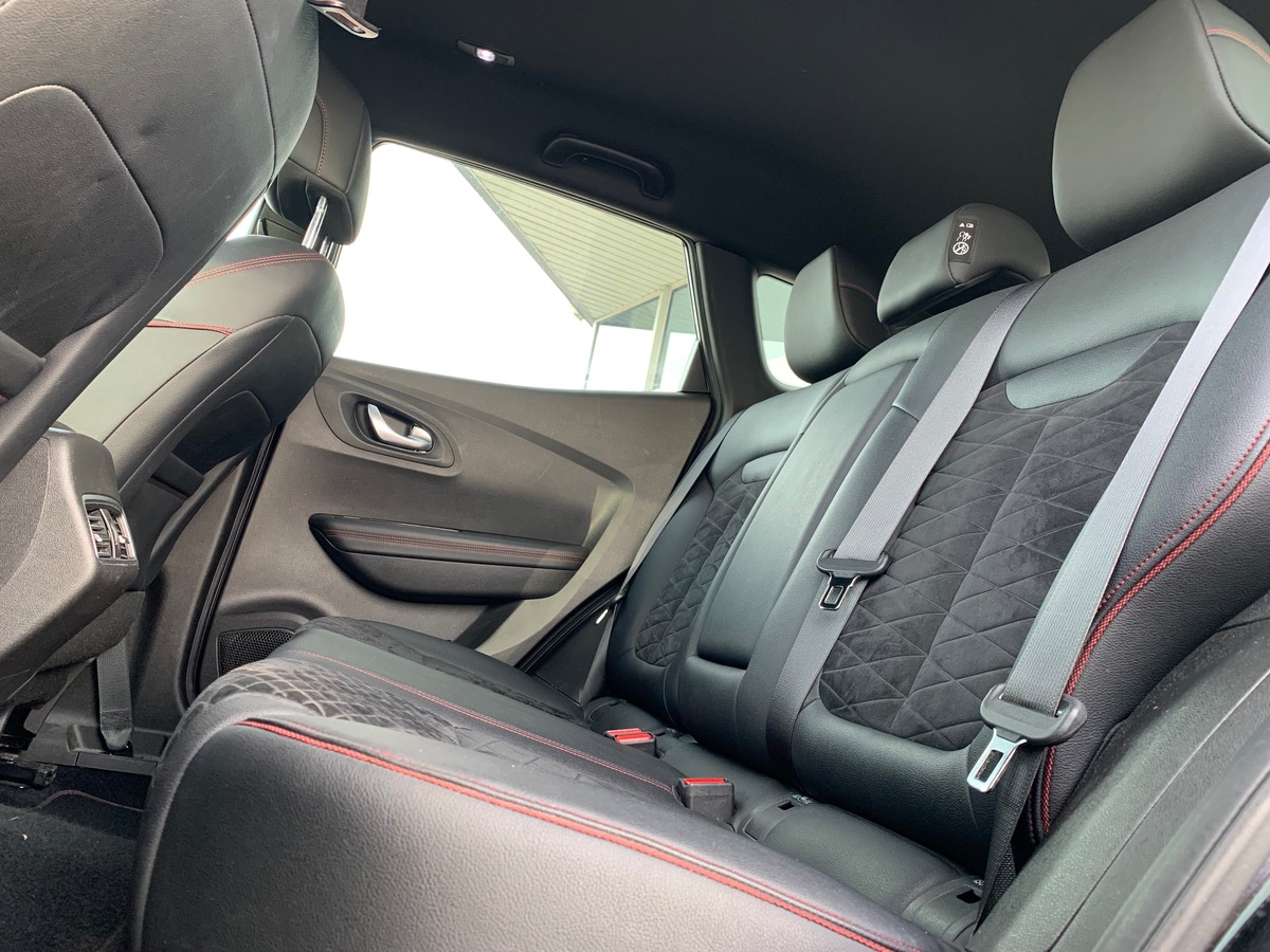 RENAULT Kadjar 160 ch | Black Edition | Caméra de Recul | Avertisseur Angles Mort | Apple Car Play