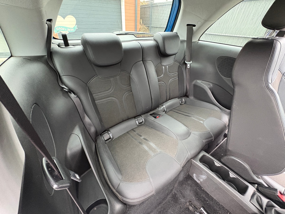 Opel Adam 1.4 Twinport 87ch - 5cv