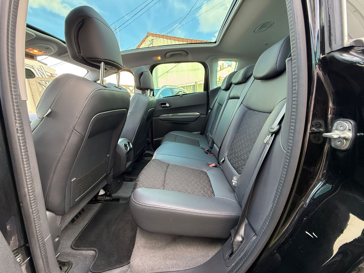 Peugeot 3008 1.6 HDI 120 CV allure 1er main S&S EAT6  4XCB 