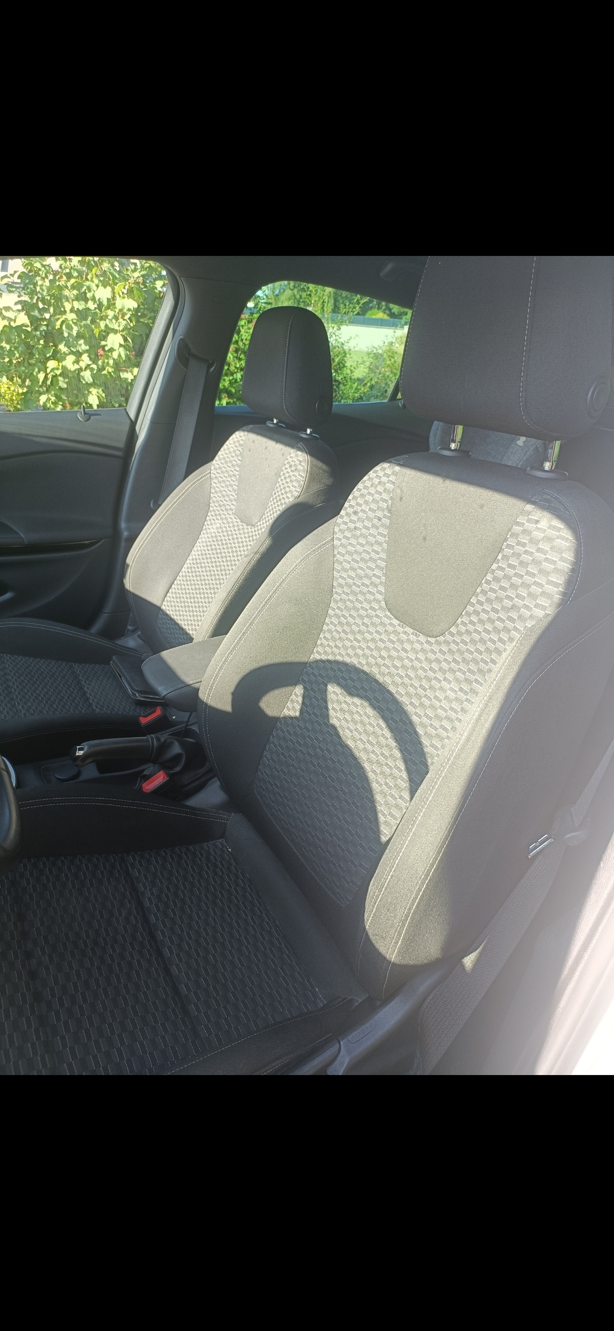 Opel Astra 105 ch | Black edition