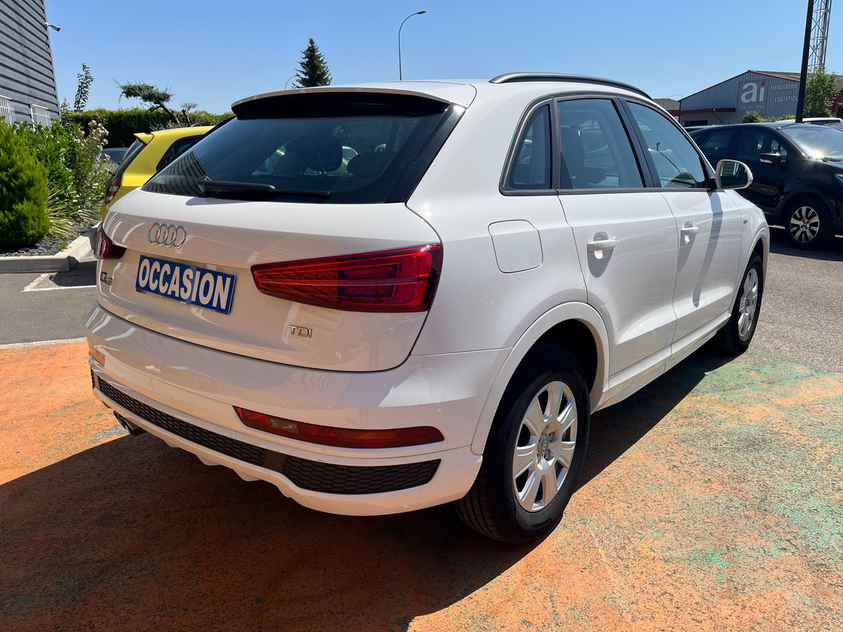Audi Q3 phase 2 2.0 TDI 120 CH S LINE