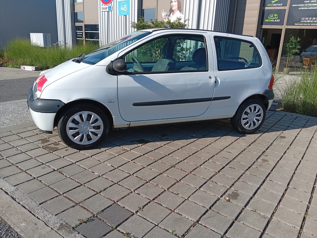 RENAULT Twingo Authentique Essence / GPL
