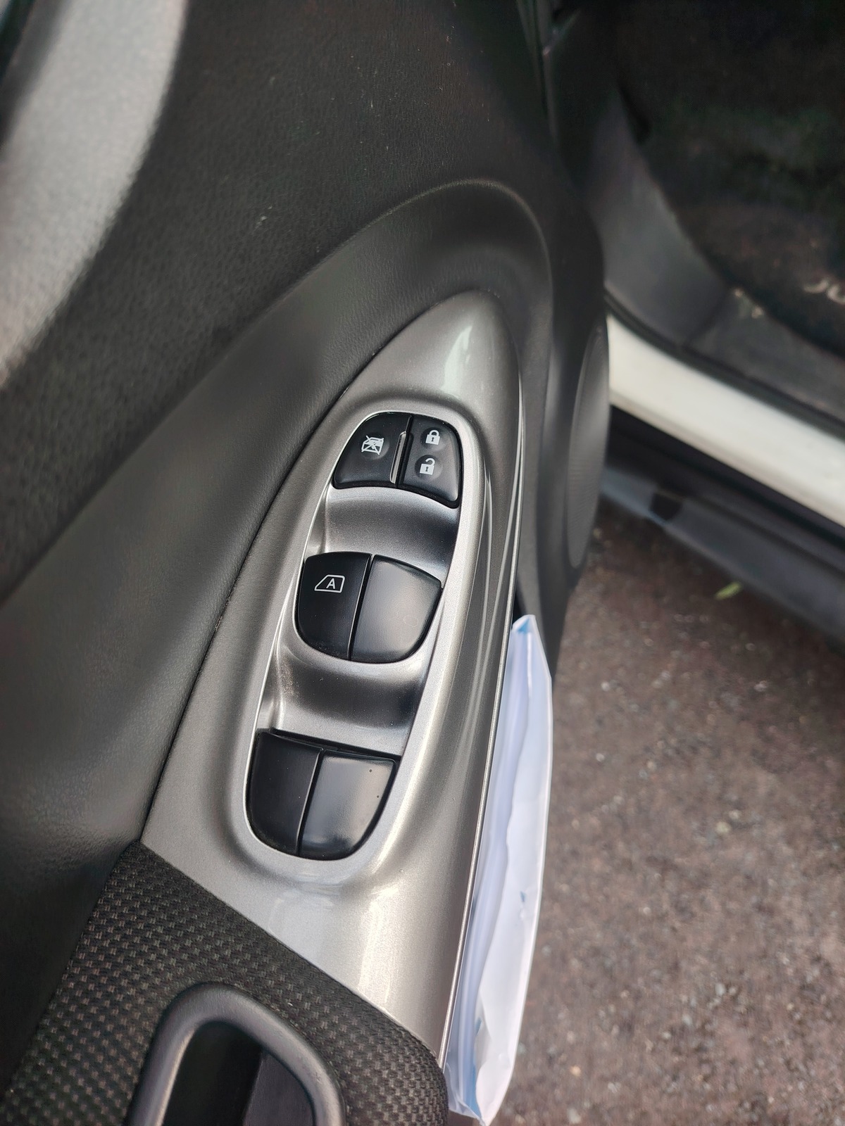 Nissan Juke 1.2 T 115 WHITE EDITION