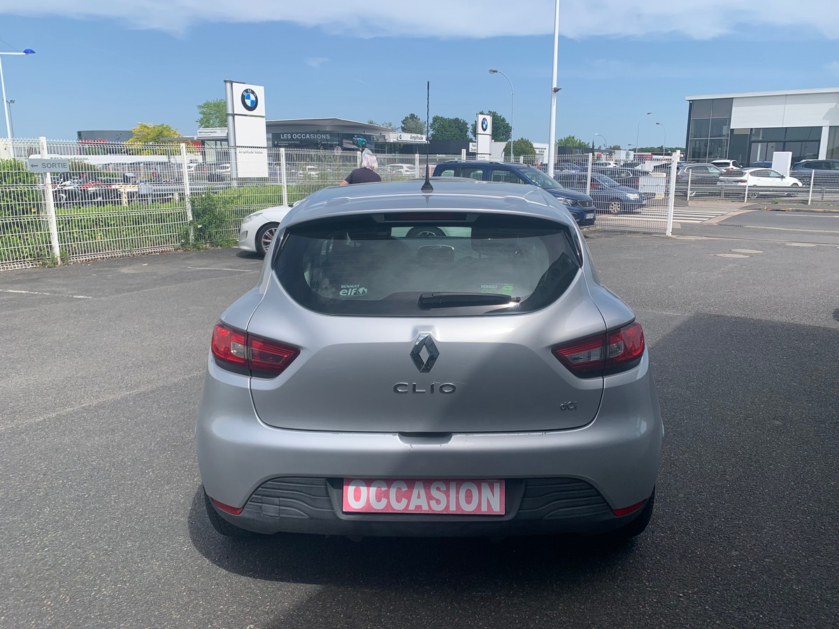 RENAULT Clio IV 75 ch | Air Medianav | 2 Places | Régulateur de vitesse | Climatisation | Bluetooth