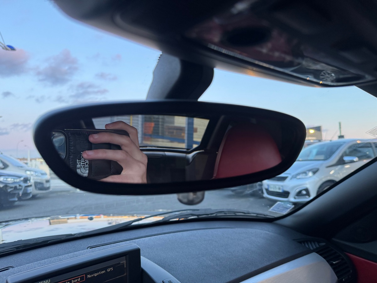 Bmw Z4 3.0si 265 ch | GPS | Volant et pommeau de vitesse M | Jantes 18'' | Climatisation | Cuir