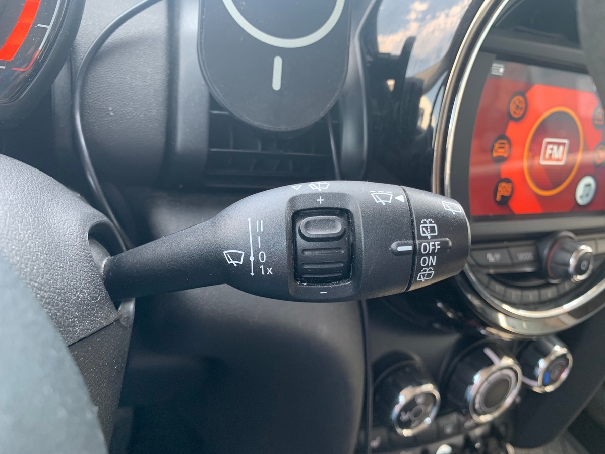 Mini Mini 102 chevaux | One | Apple car Play | GPS | Climatisation | Siéges chauffants | Jantes alu