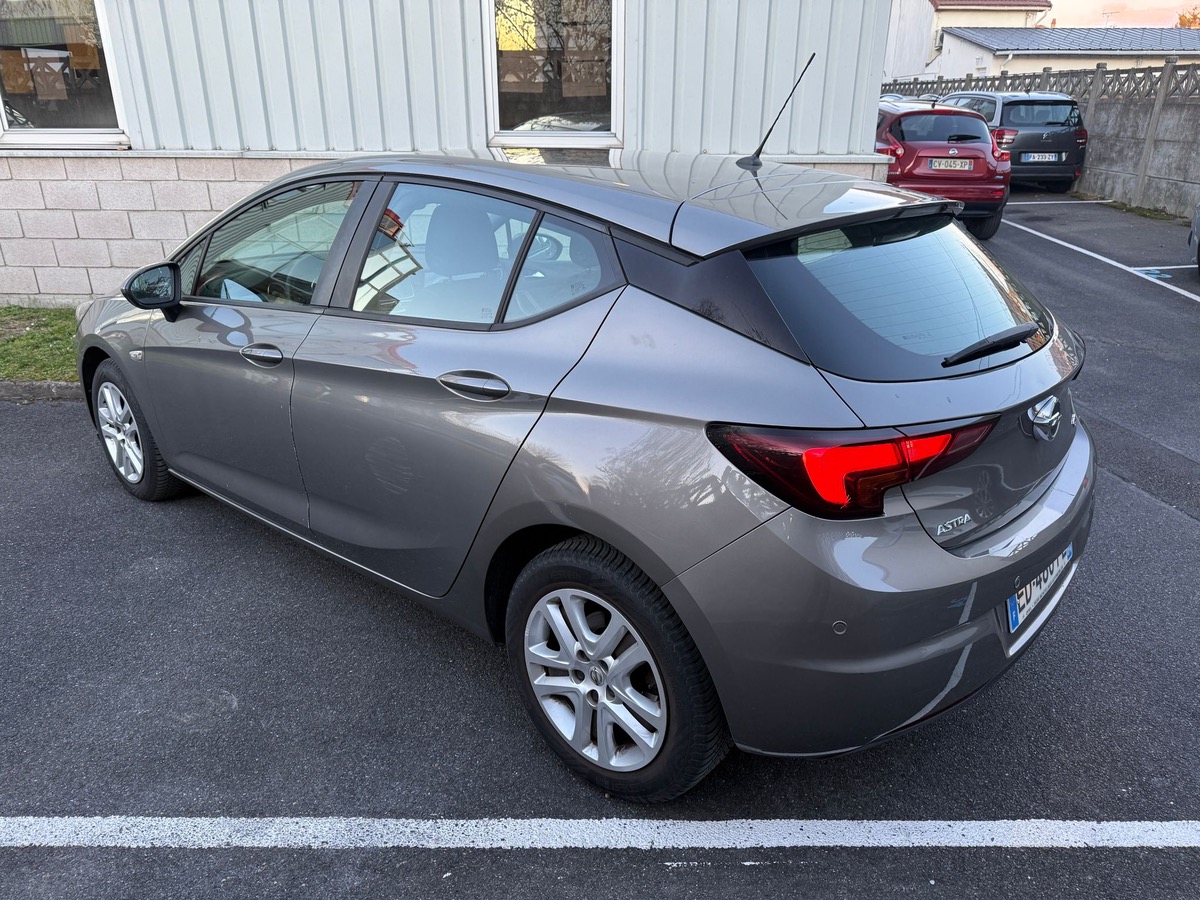 Opel Astra Édition 1.6 CDTI 110 CV start /stop garantie 6 mois