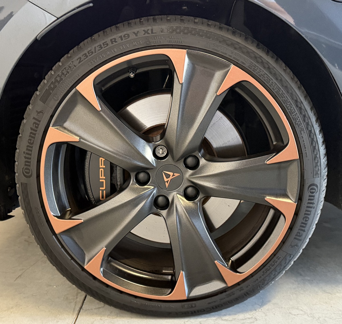 Cupra Leon 1.4 e-Hybrid 245ch VZ / Sièges chauffants / Mode de conduite / Apple CarPlay