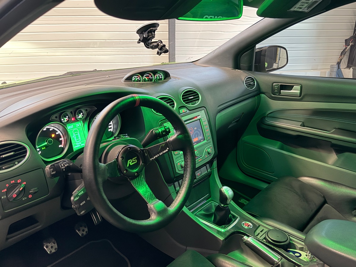Ford FOCUS RS MK2 765cv 1ère main