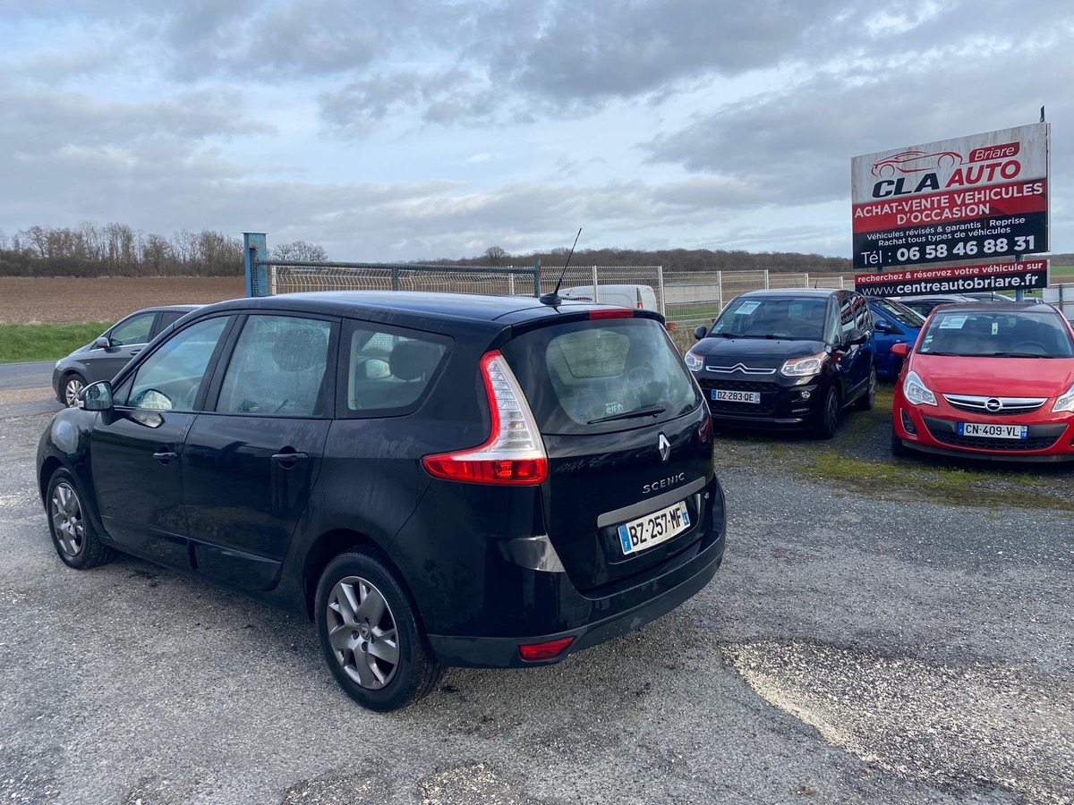 RENAULT Grand Scenic 1.5 dci 110cv 7 places 4990eu