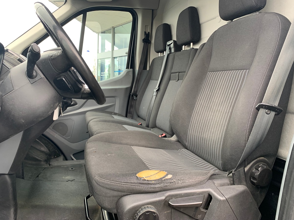 Ford TRANSIT 155 | Trend | Kit mains-libres Bluetooth | 1 Porte latérale coulissante | Climatisation