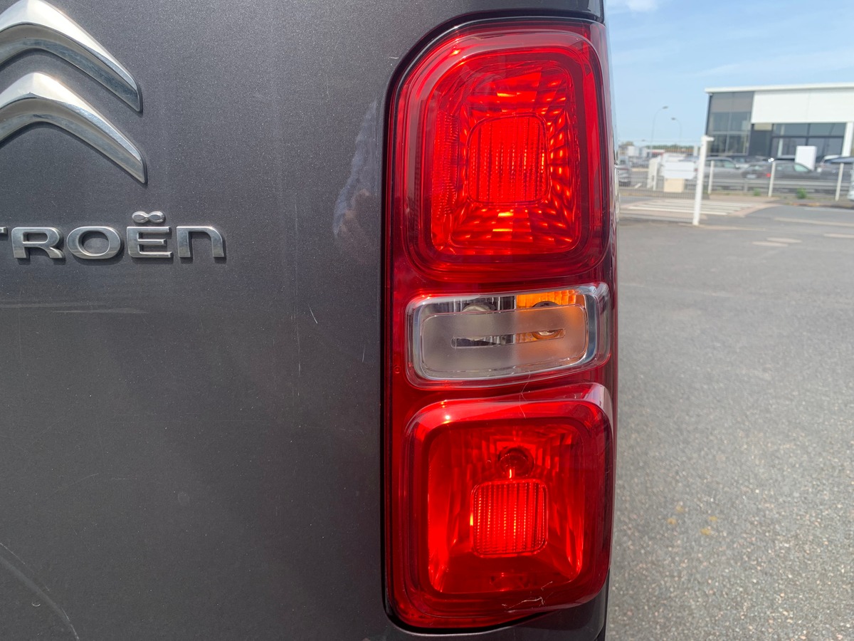 Citroën Jumpy 120 ch | TVA Récupérable | Premiére MAIN | Apple car Play | GPS | Caméra de recul