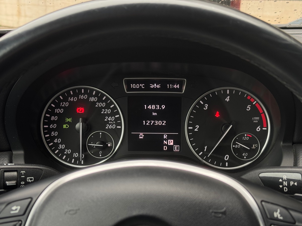 Mercedes-Benz Classe A 180 CDi Sensation 1.8 CDI 7G-DCT 109 cv (W176) - Toit Ouvrant